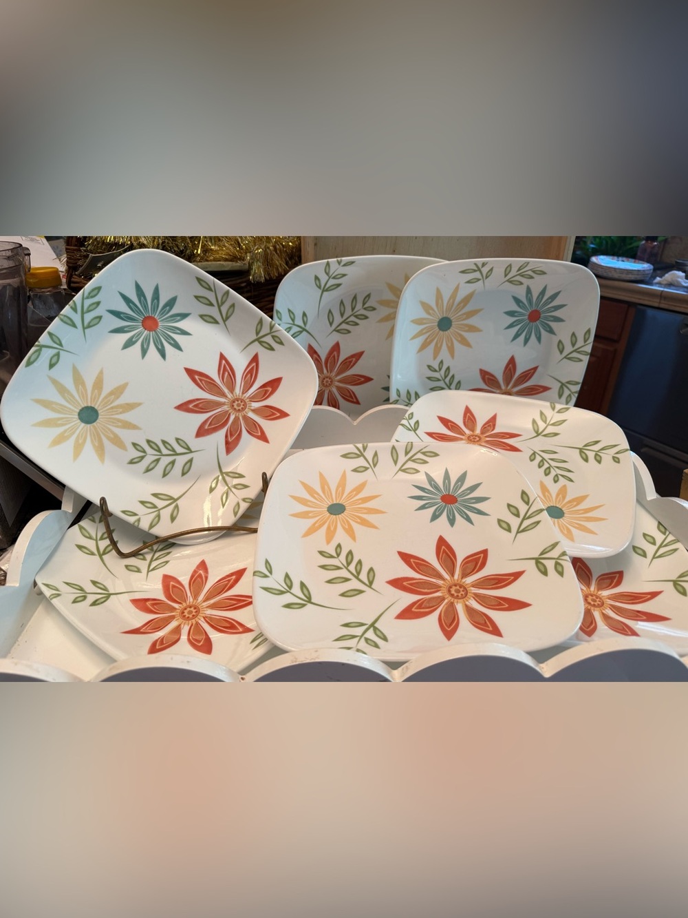 Corelle Happy Days Square Floral Luncheon Plates Set of 7 Retired 9" GUC